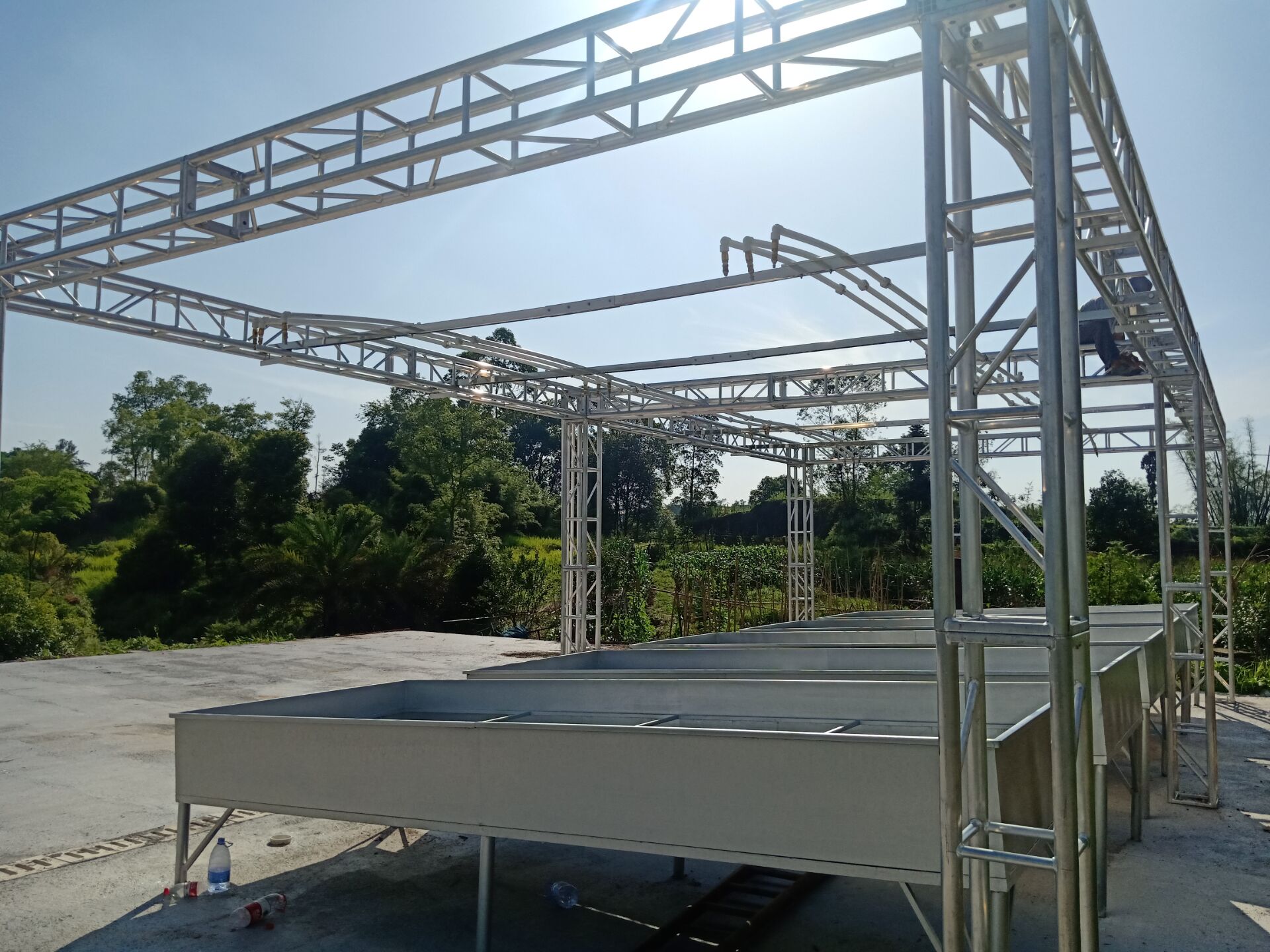 簡易人工模擬降雨點(diǎn)擊查看