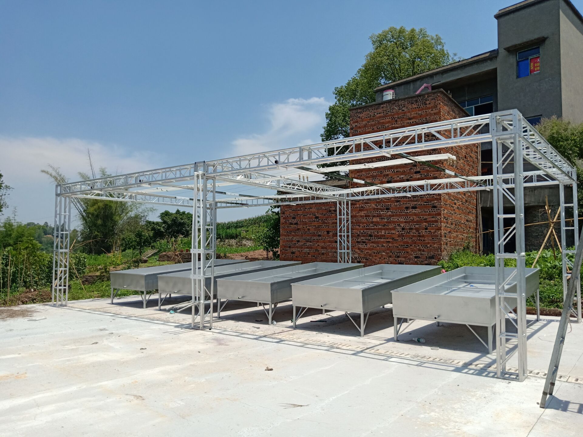 人工模擬降雨系統(tǒng)點擊查看